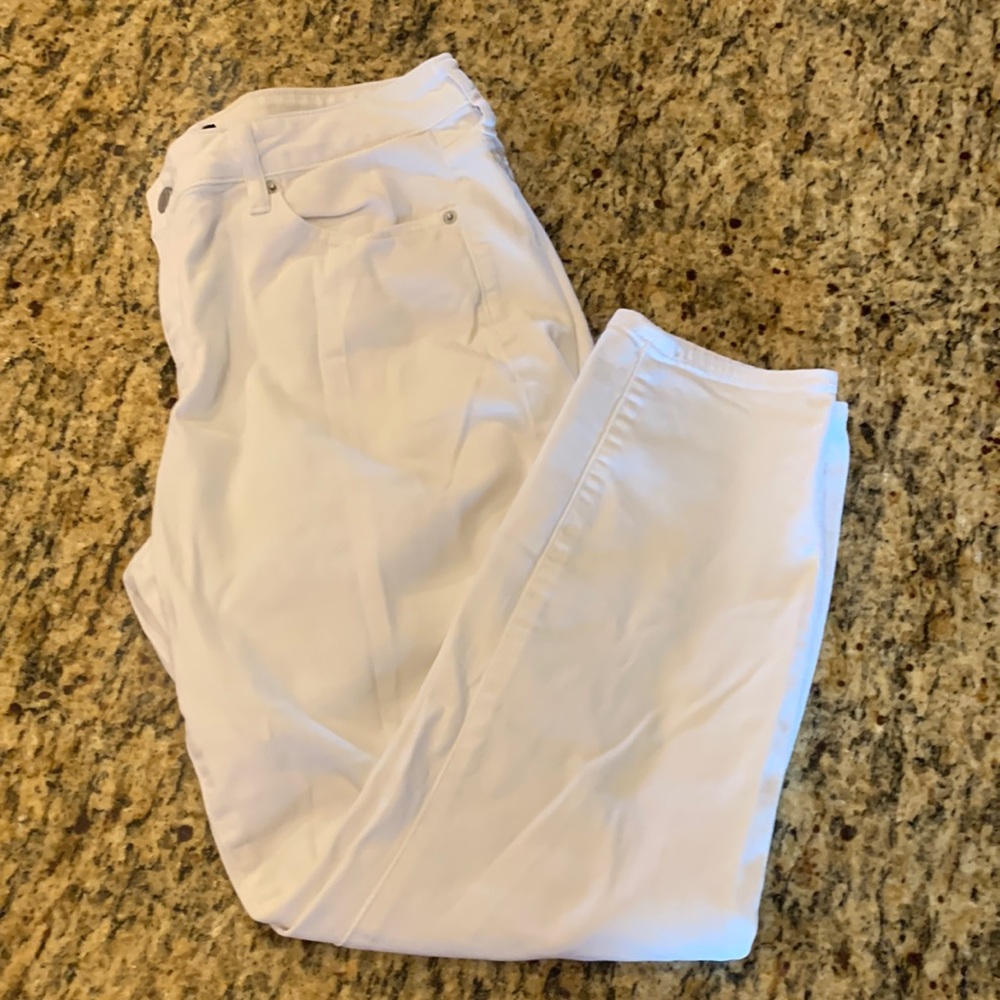 Gap skinny jeans, white, curvy fit, size 33, EUC | offer in description